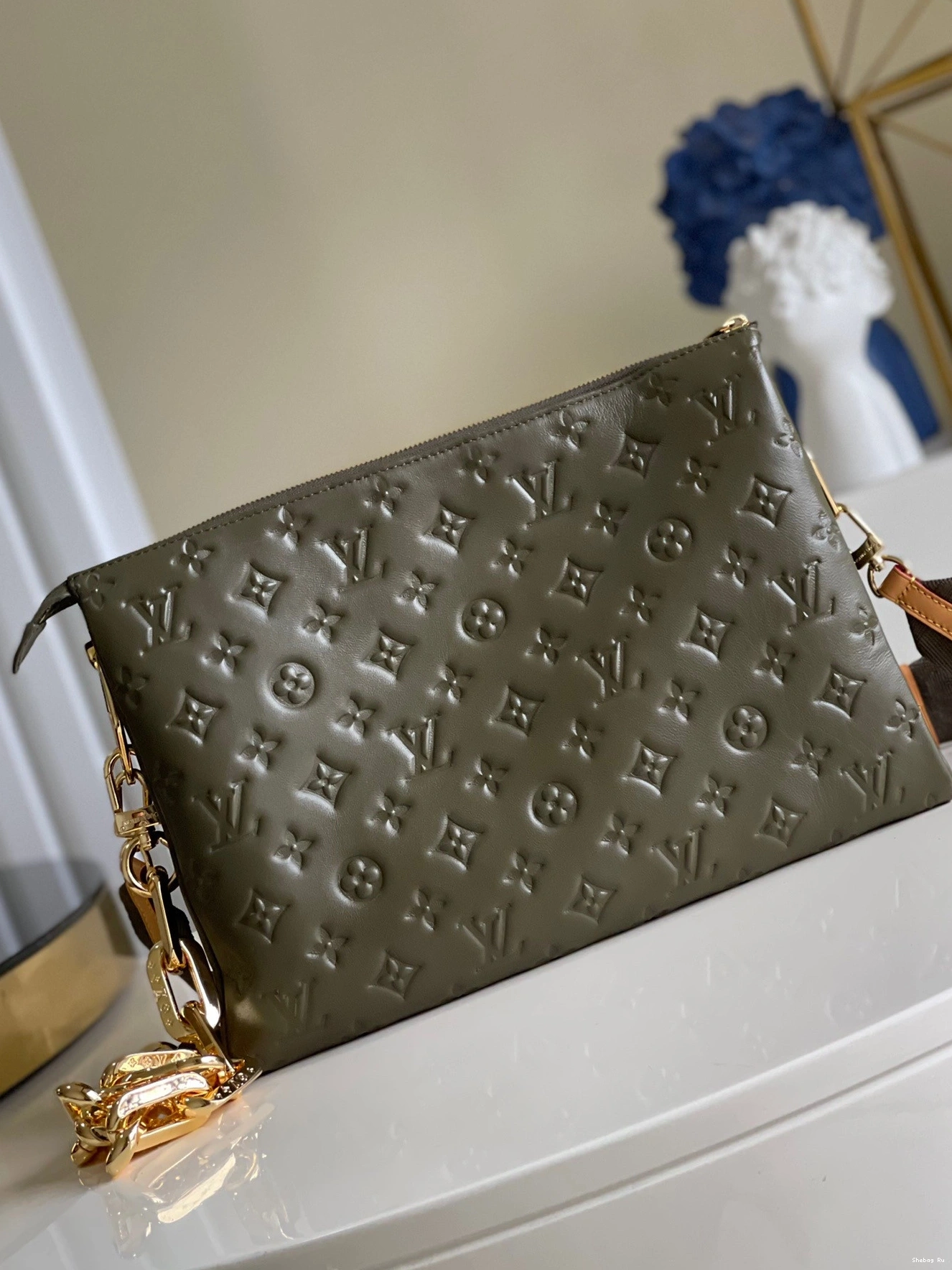 LOUIS MM VUITTON COUSSIN 0807